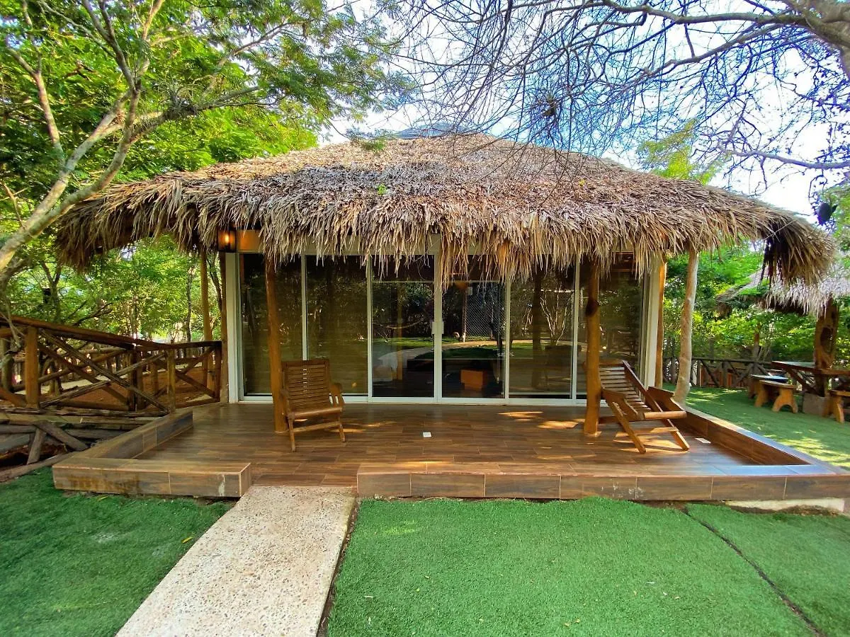 Camping Palm Valley Cabins Mazatlán