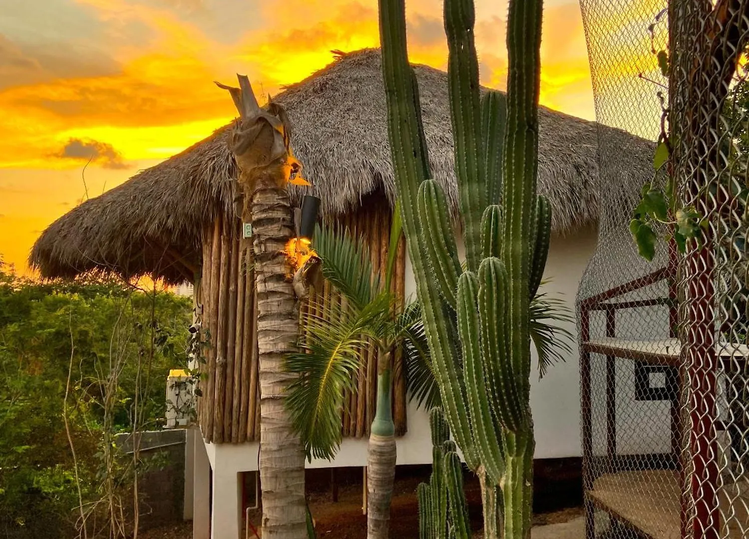 Palm Valley Cabins Mazatlán México
