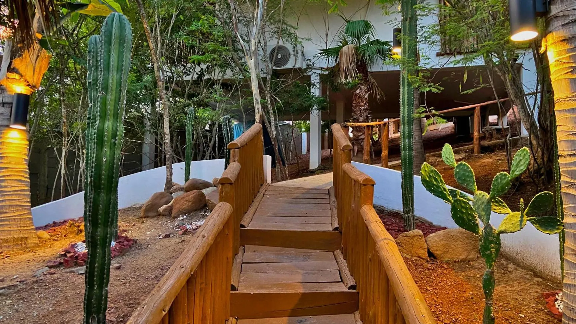 Palm Valley Cabins Mazatlan Campsite