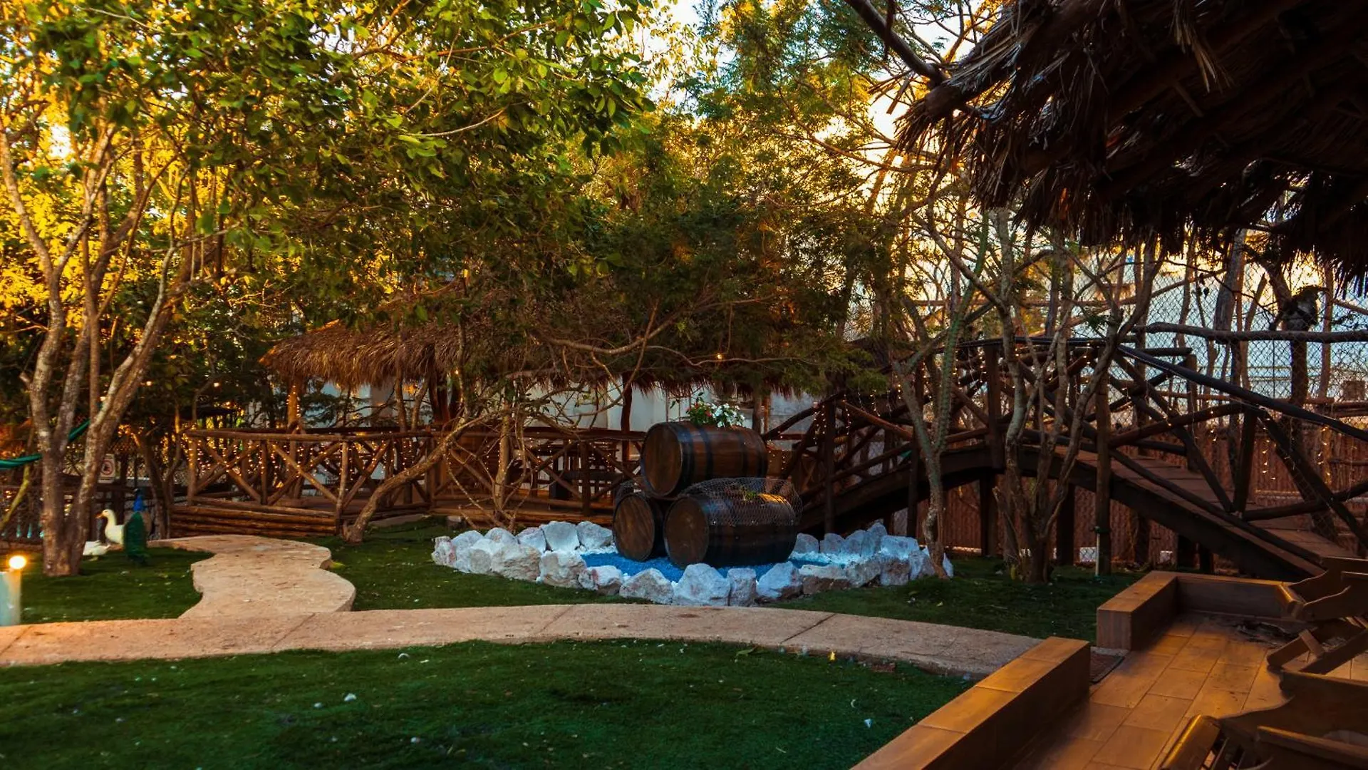 Palm Valley Cabins Mazatlan 0*,